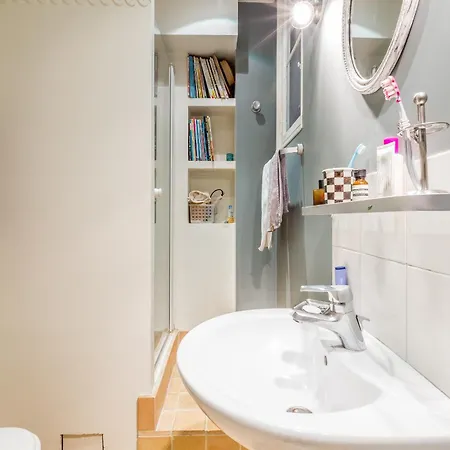 Apartment Gobelins-saint Medard Paris