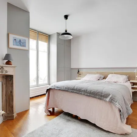 Gobelins-saint Medard Apartment *